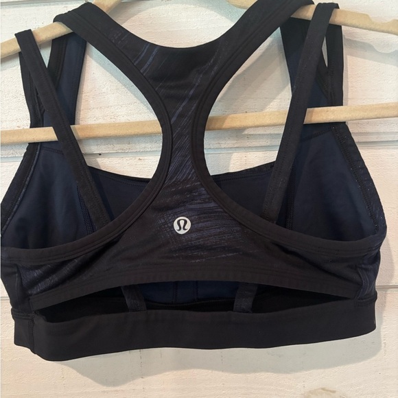Lululemon Black and blue printed  Racerback Sports Bra - Picture 8 of 12